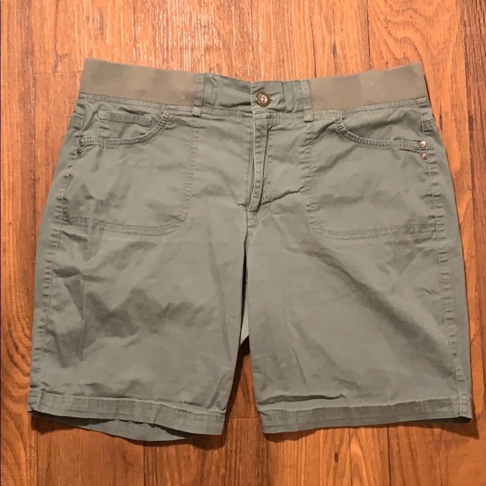 Gloria Vanderbilt Women’s Shorts